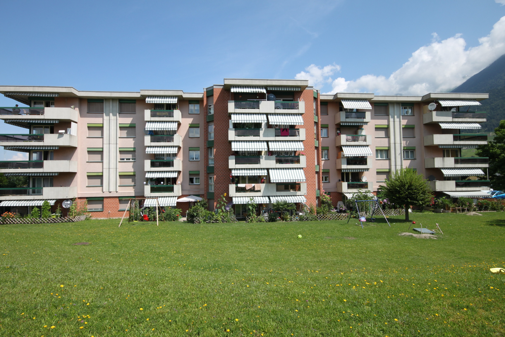 A LOUER – appartement de 3.5 pièces au rez-de-chaussée