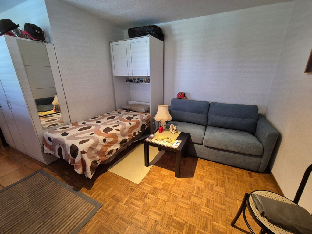 Super studio au 1er étage – disponible en automne 2025