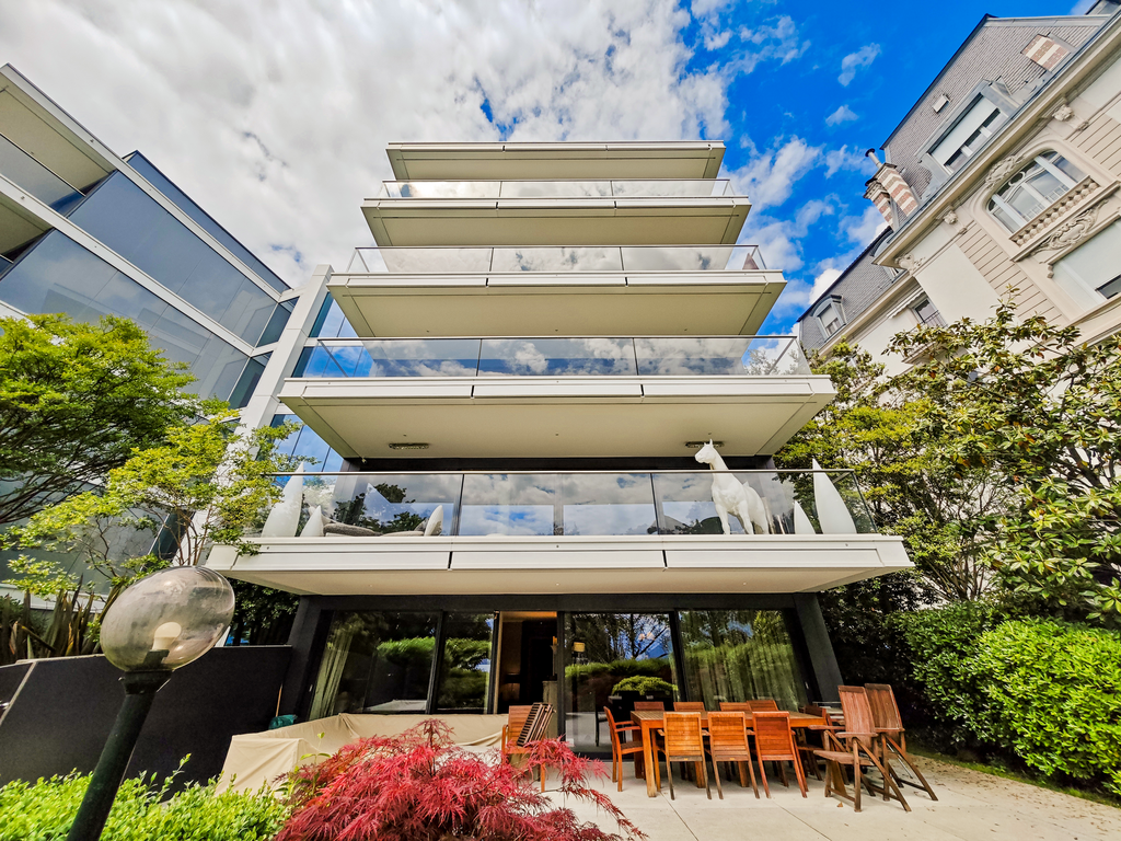 Exclusif : Somptueux appartement au bord du lac à Montreux